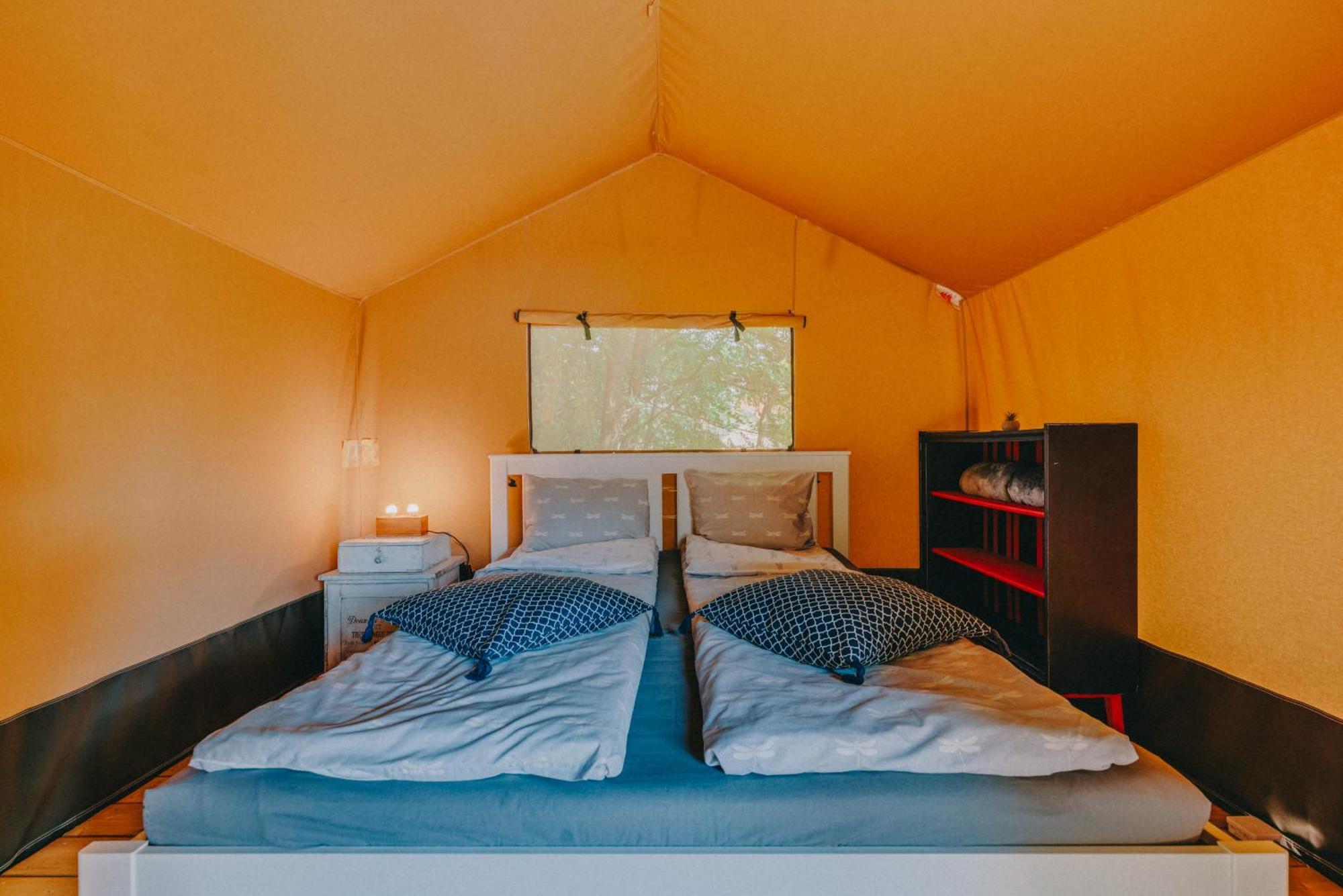 Rendes Glamping Hotel Balatonrendes Exterior foto